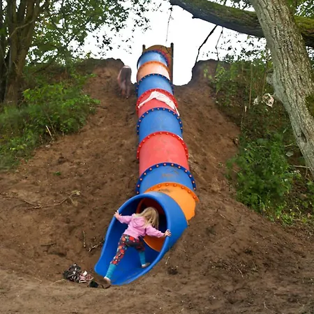 First Camp - Jylland Parque de Campismo